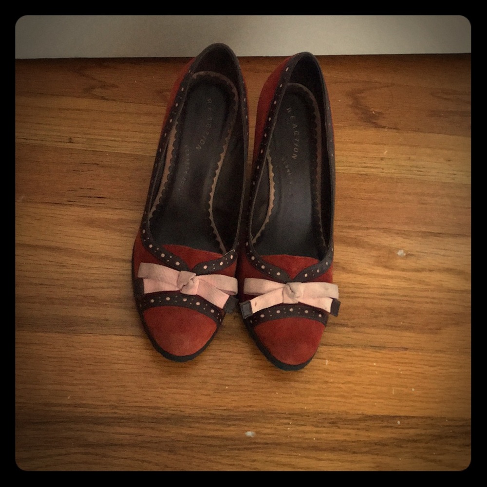 Kenneth Cole reaction wedge heel